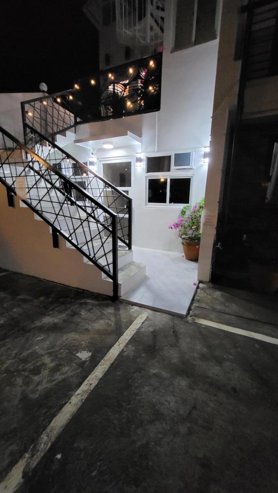 โรงแรมรังยา Tagaytay City ภายนอก รูปภาพ