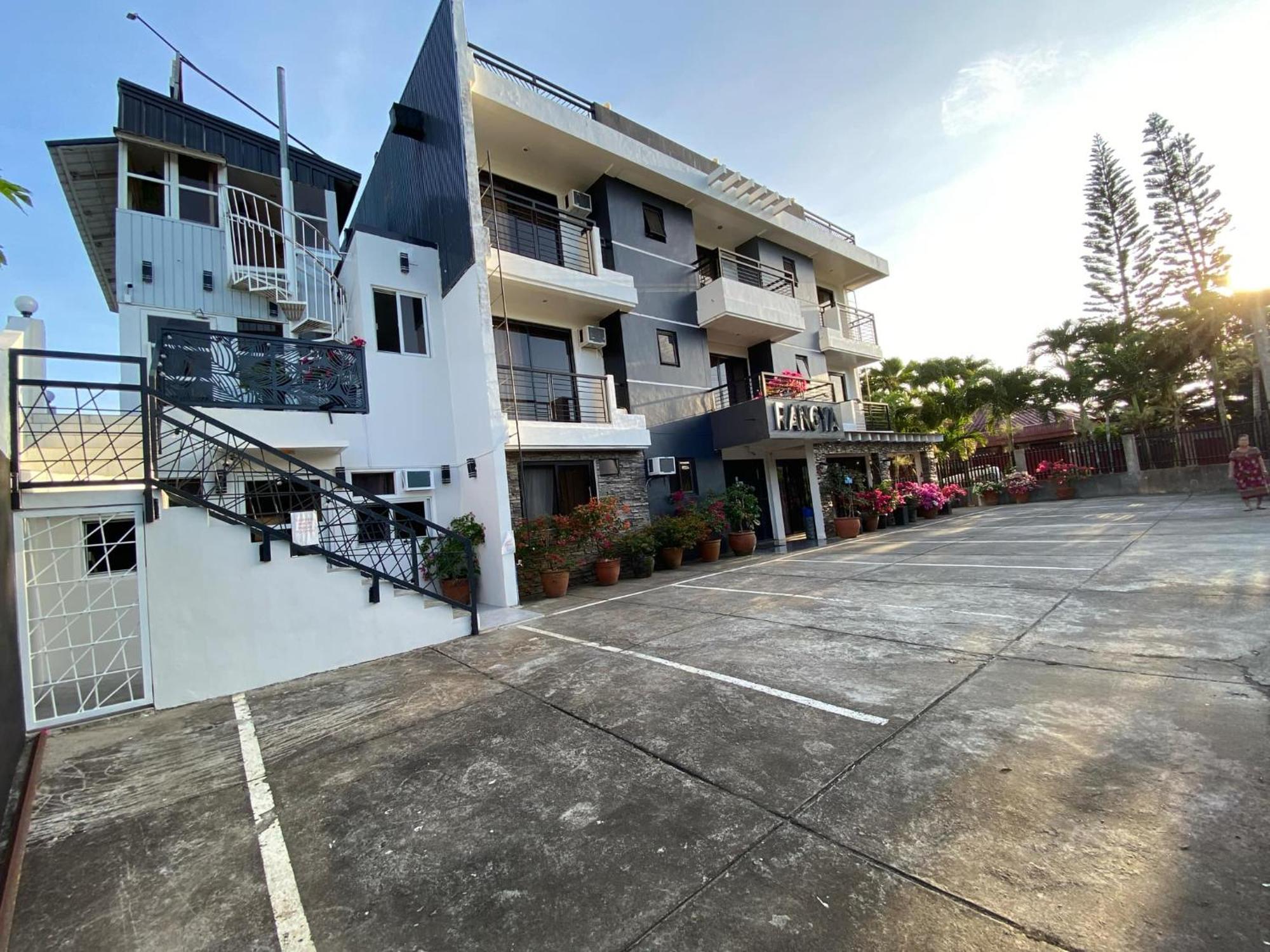 โรงแรมรังยา Tagaytay City ภายนอก รูปภาพ